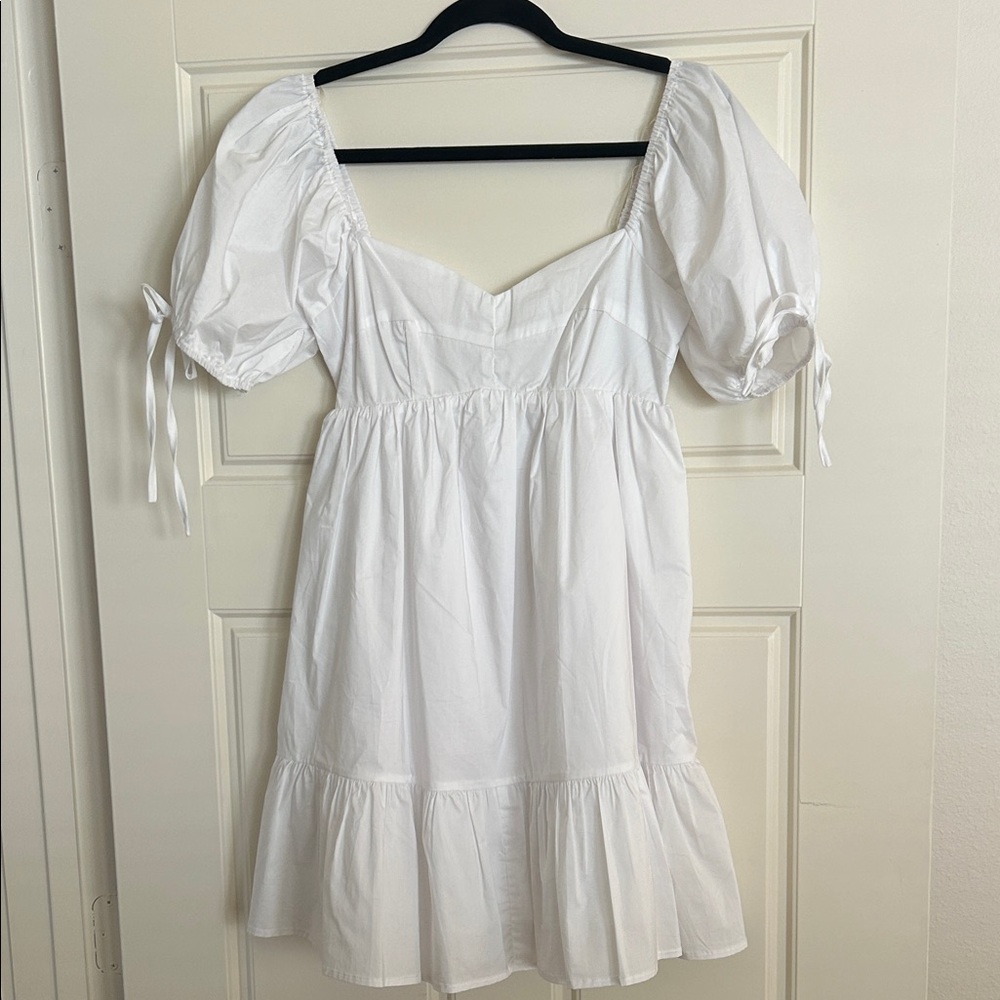 Chic White Puff Sleeve Blouse